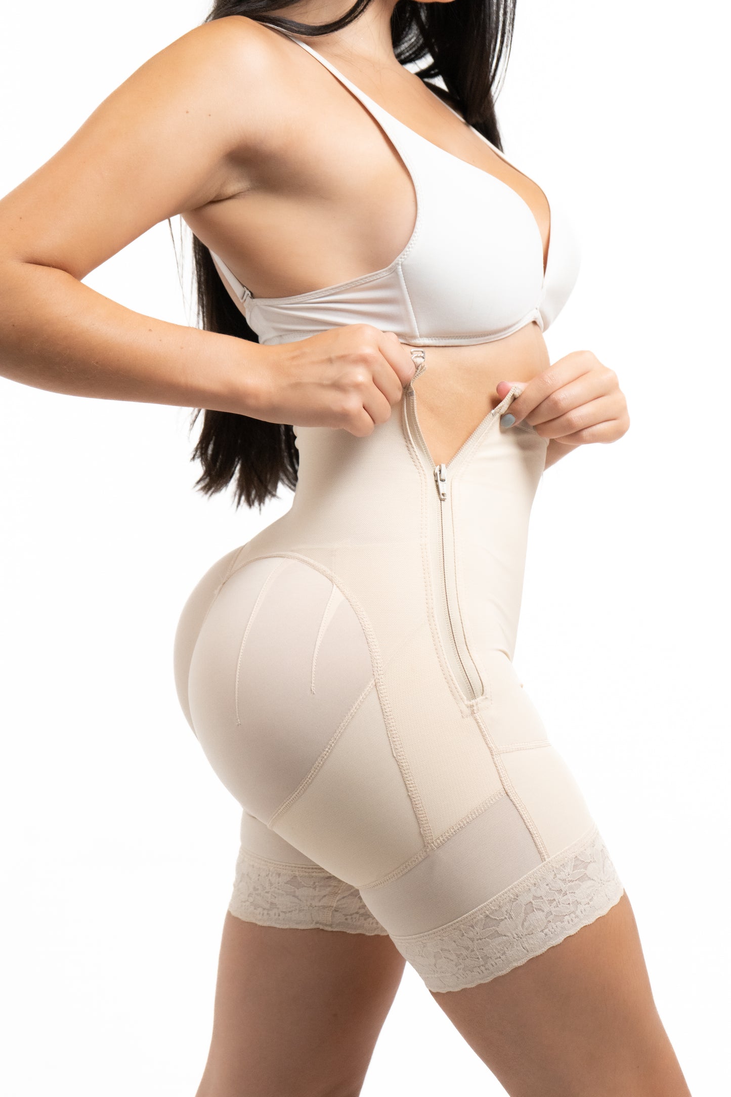 SHORT LEVANTA GLUTEO CON TIRO ALTO